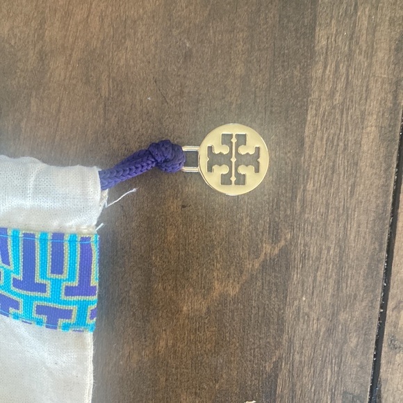 Tory Burch canvas duster bag pull drawstring - Picture 2 of 3